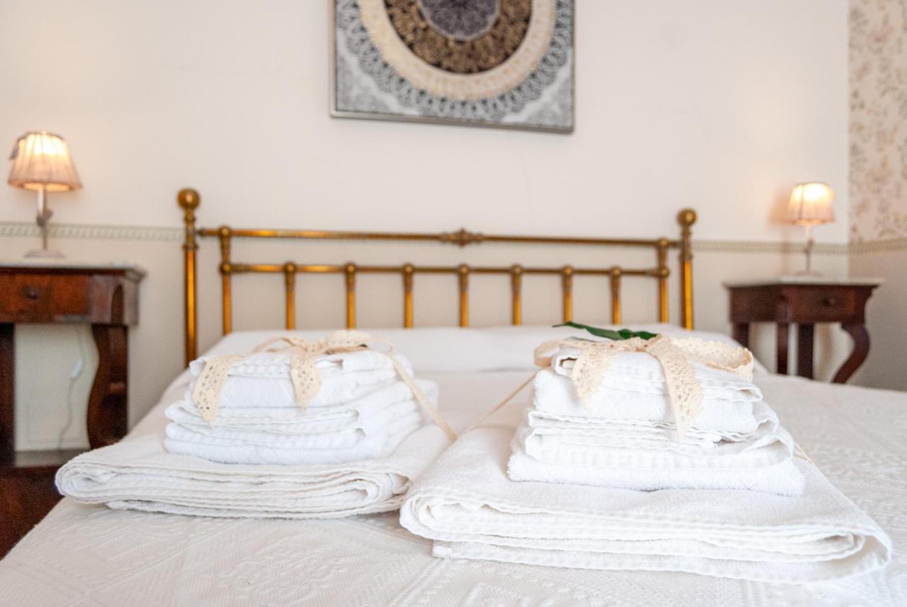 B&B Risveglio Col Rosone Lecce Ngoại thất bức ảnh