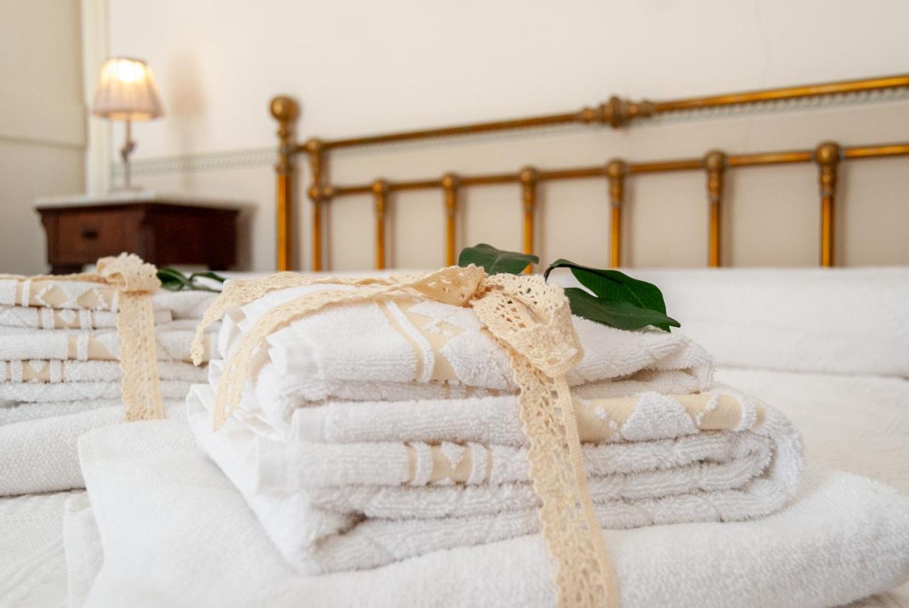 B&B Risveglio Col Rosone Lecce Ngoại thất bức ảnh