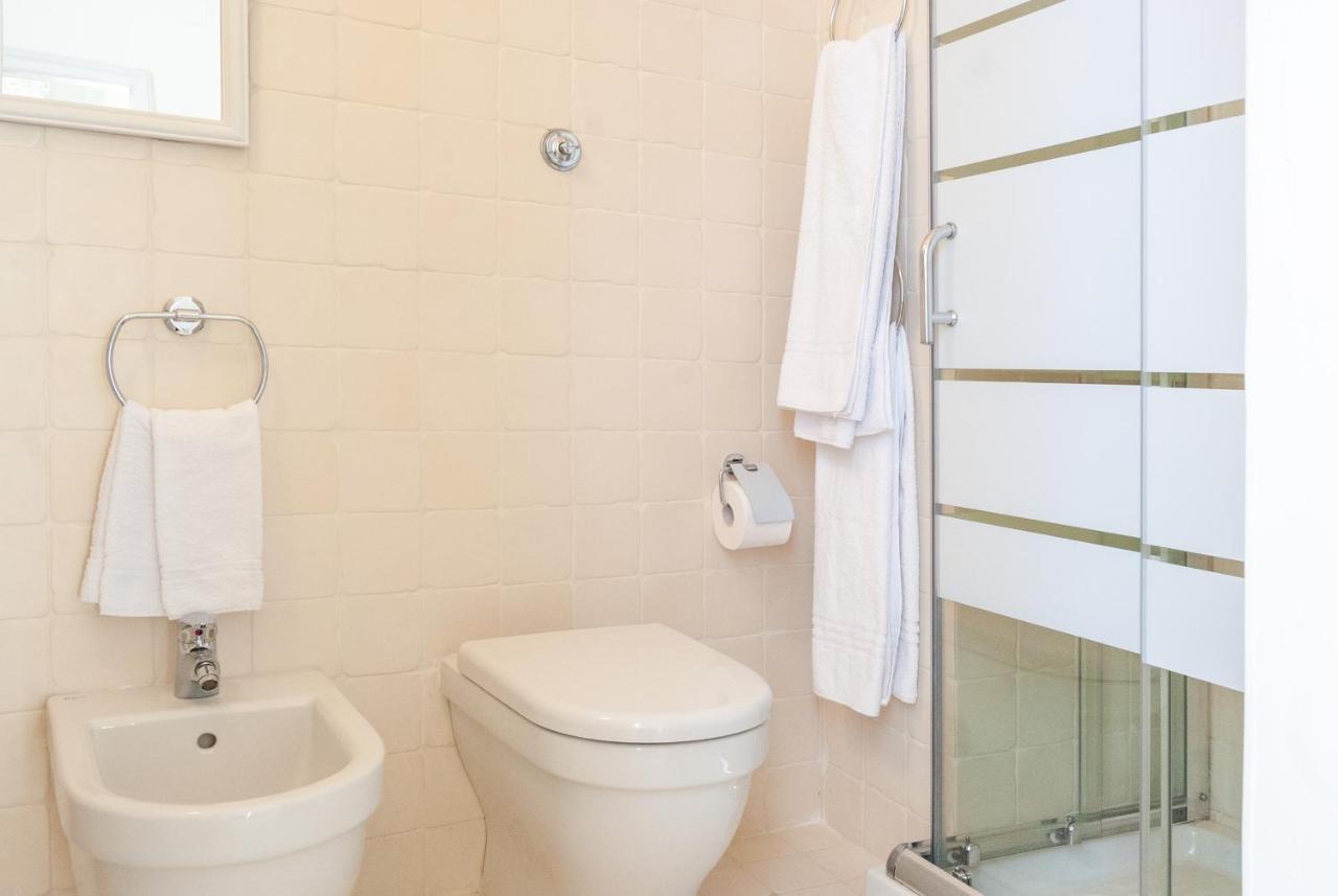 B&B Risveglio Col Rosone Lecce Ngoại thất bức ảnh